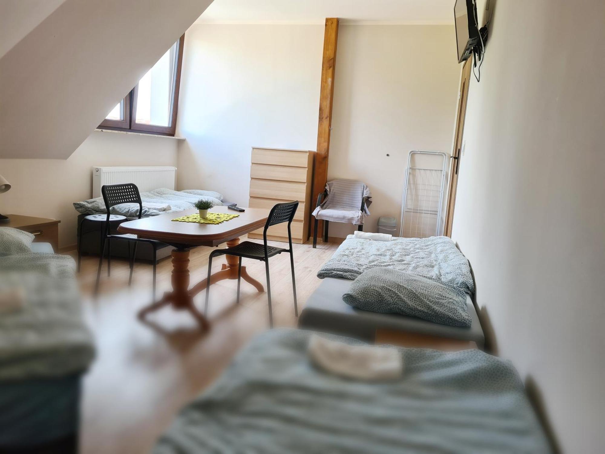 W20 Hostel Goledzinow Luaran gambar